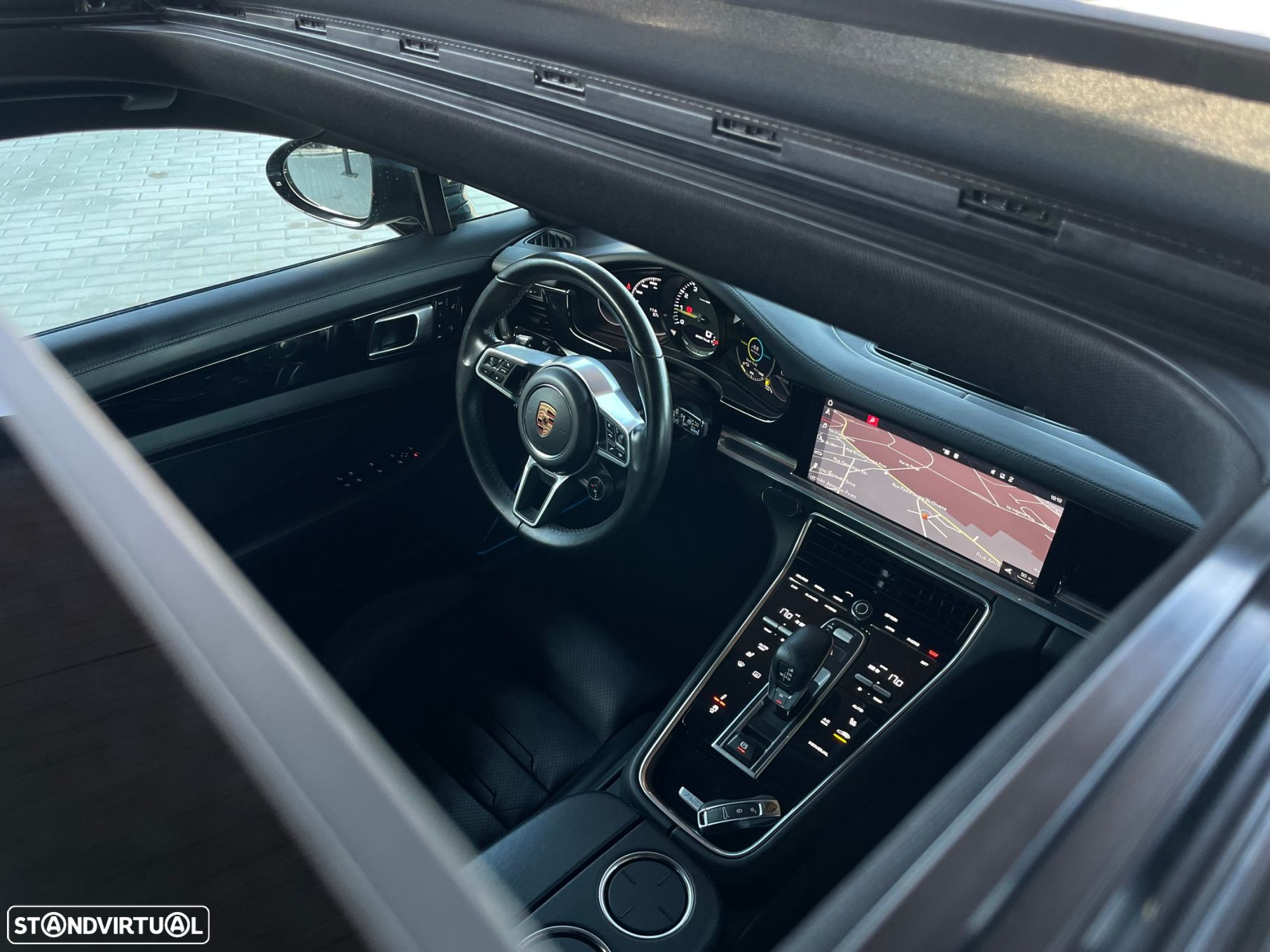 Porsche Panamera Sport Turismo 4 E-Hybrid - 30