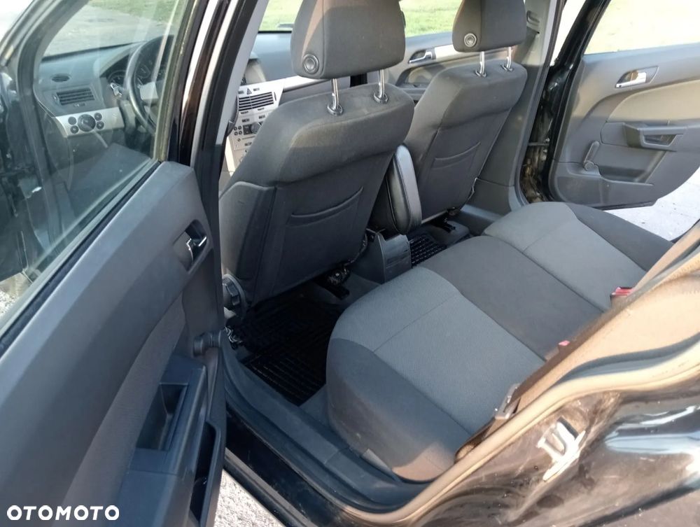 Opel Astra III 1.6 Enjoy - 11