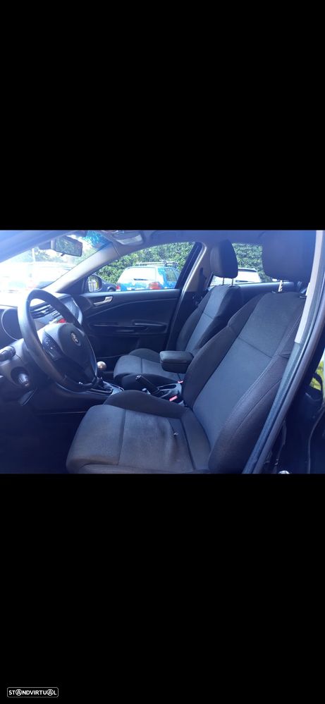 Alfa Romeo Giulietta 1.6 JTDM Distinctive 57X - 16