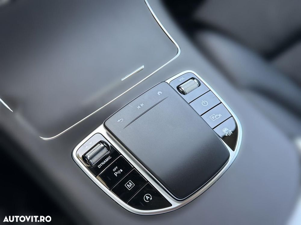 Mercedes-Benz GLC 300 4MATIC MHEV - 22