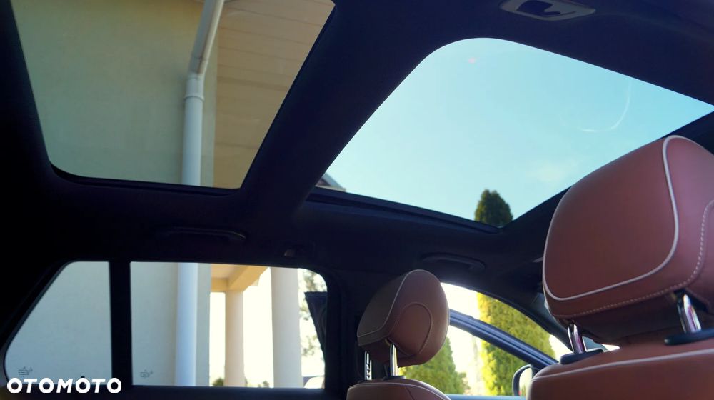 Mercedes-Benz Klasa C AMG 43 4Matic T 9G-TRONIC - 24