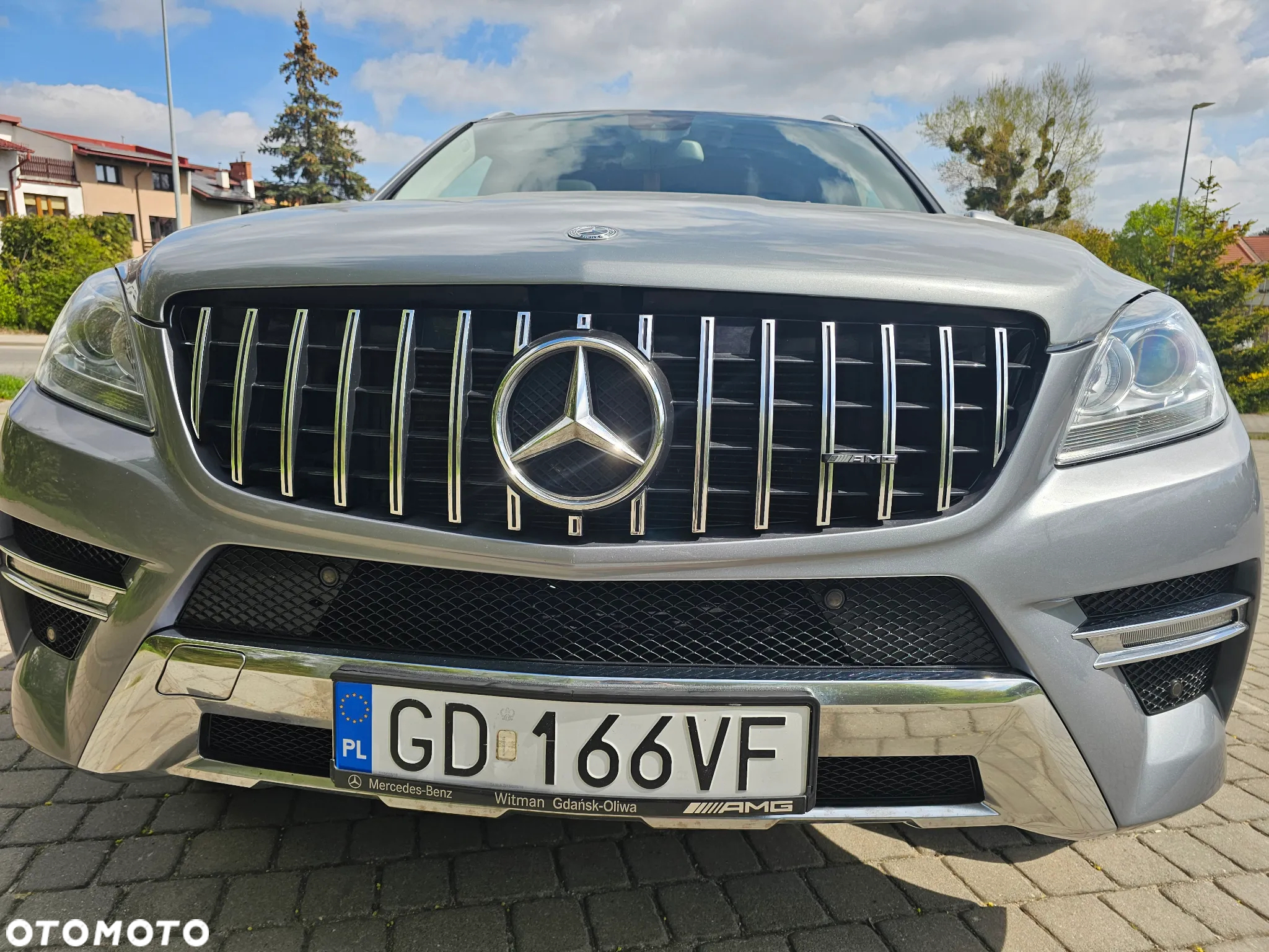 Mercedes-Benz ML - 4