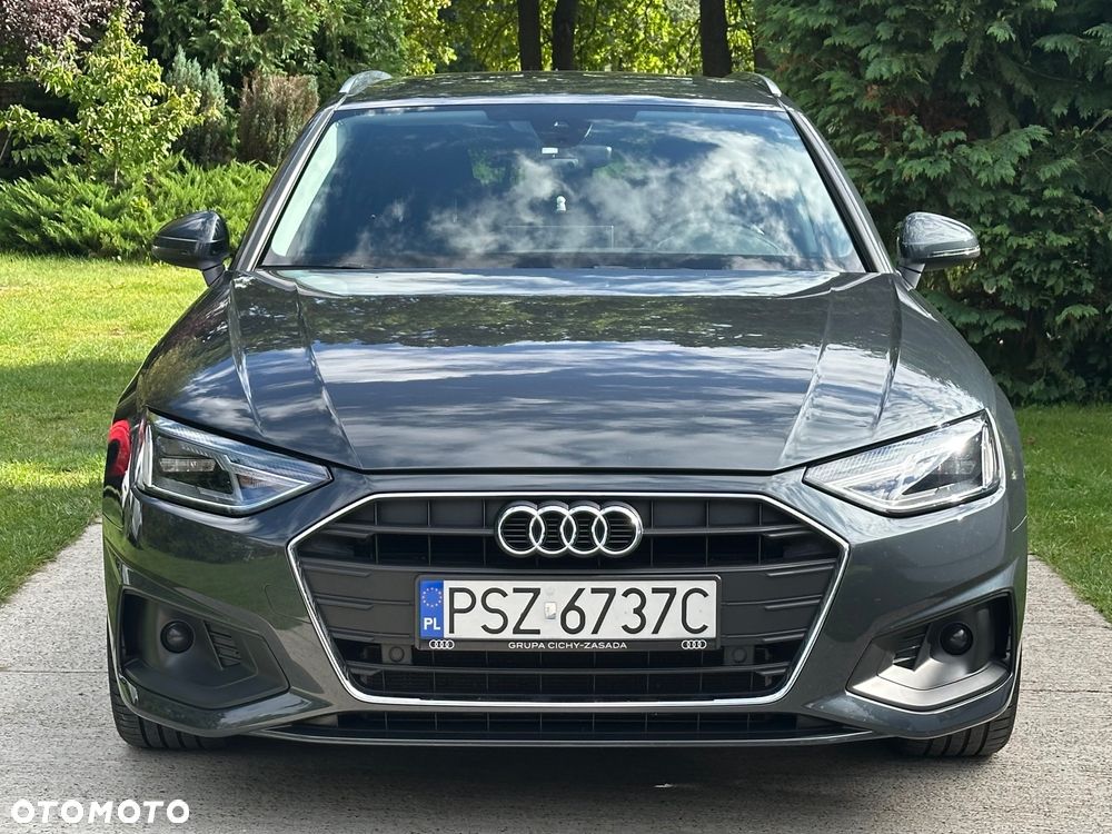 Audi A4 Avant 30 TDI S tronic - 2
