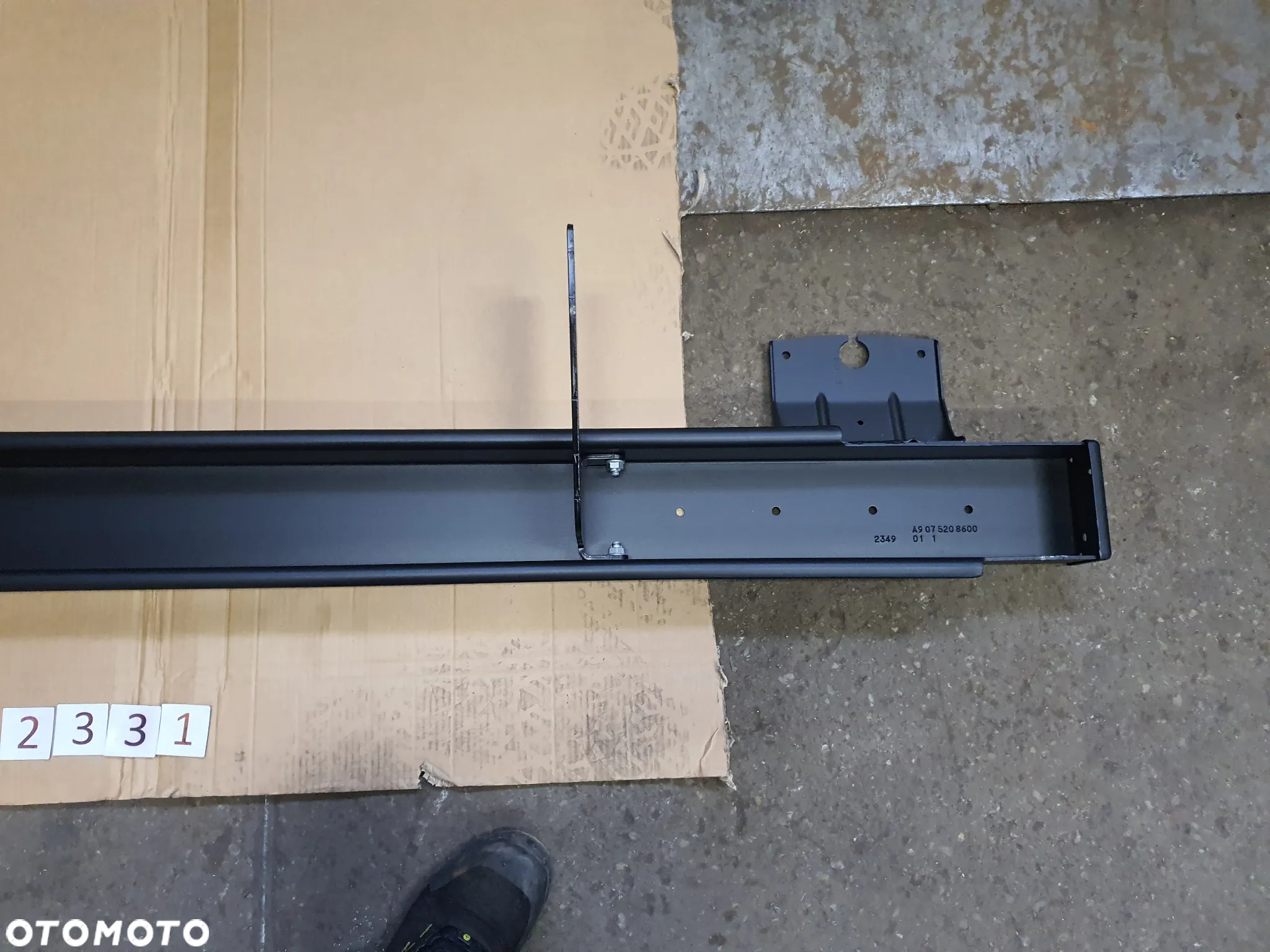 Belka zderzaka tył Mercedes Sprinter 907 VW Crafter 9075208700 - 3