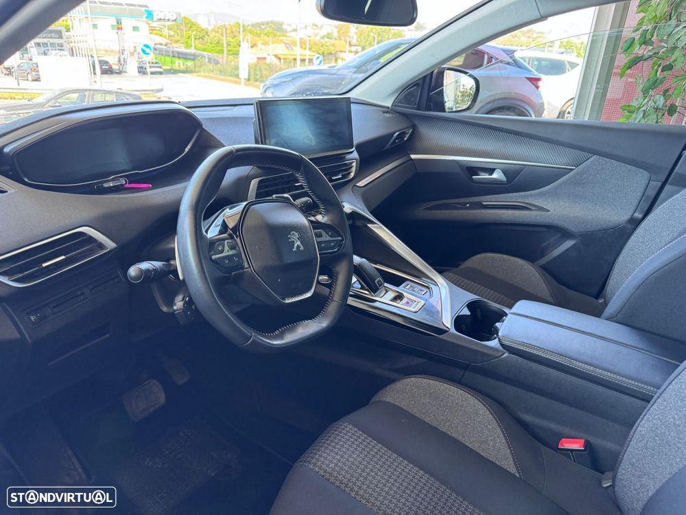 Peugeot 3008 PureTech 130 Stop & Start GPF EAT8 Active Business-Pack - 4