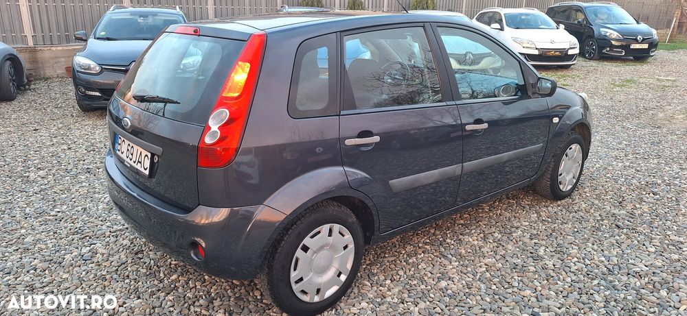 Ford Fiesta 1.25i Comfort - 3