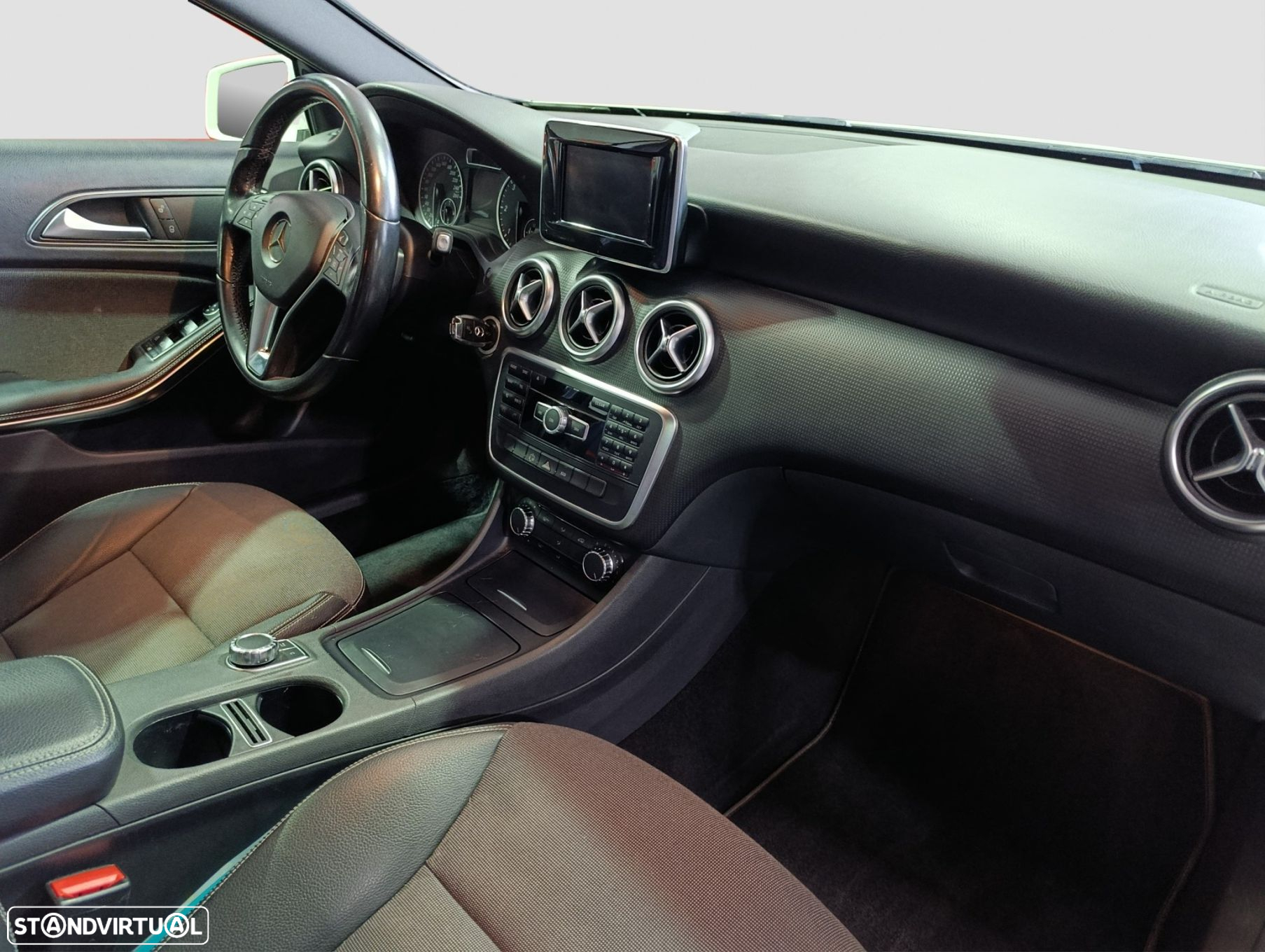 Mercedes-Benz A 180 CDi BlueEfficiency Aut. - 8