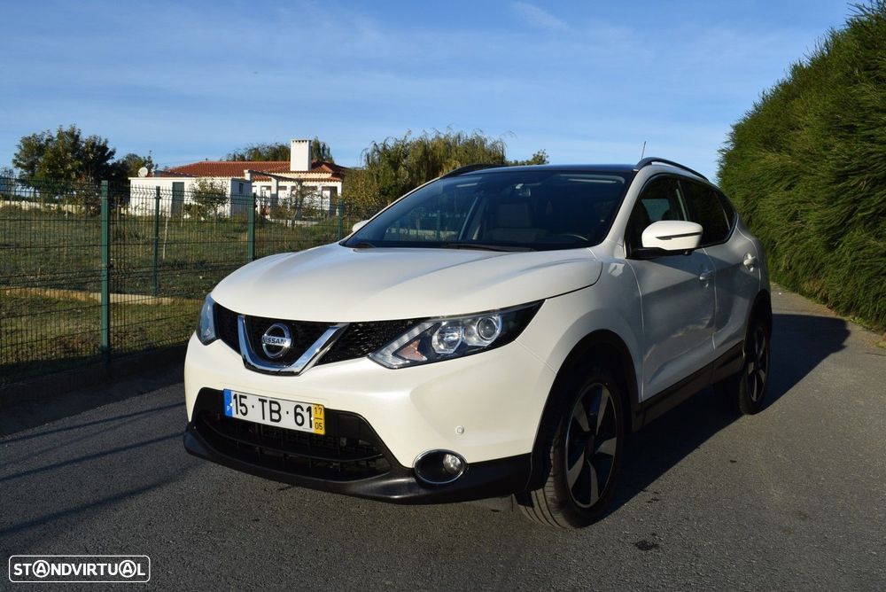 Nissan Qashqai 1.5 dCi N-Connecta J18+Led - 26