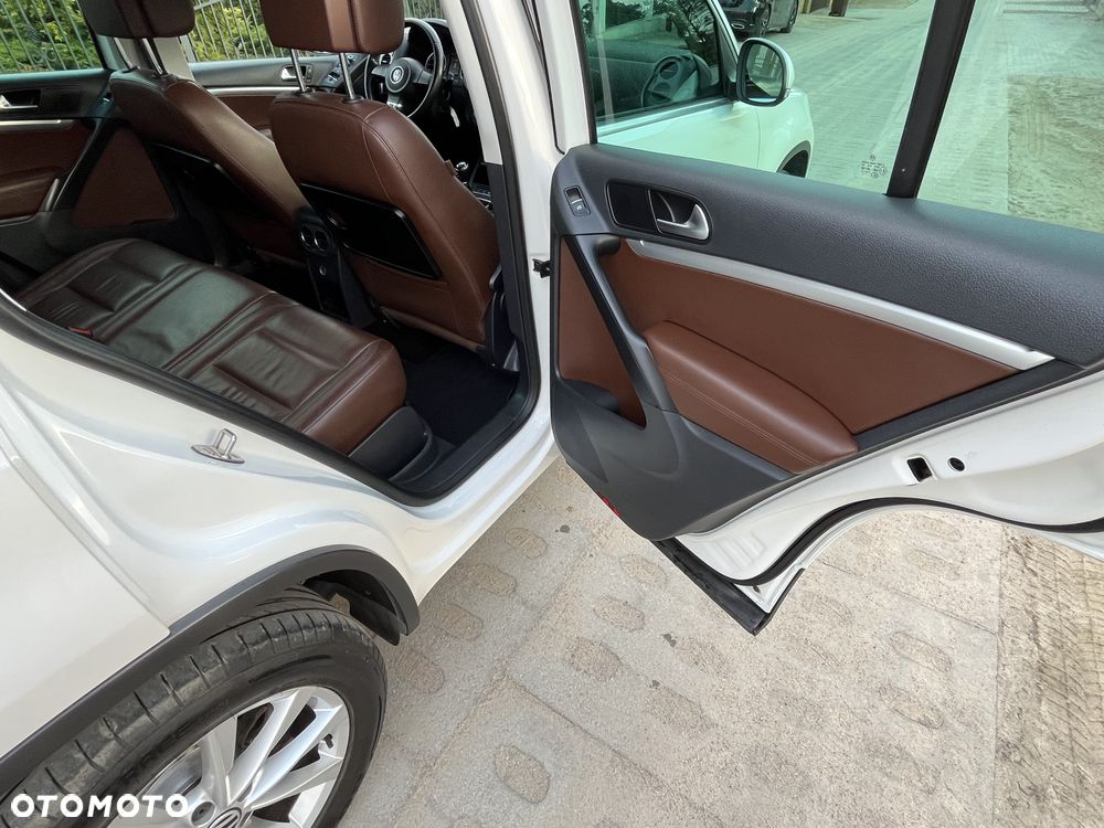 Volkswagen Tiguan 2.0 TDI DPF BlueMotion Technology Cup Sport & Style - 11