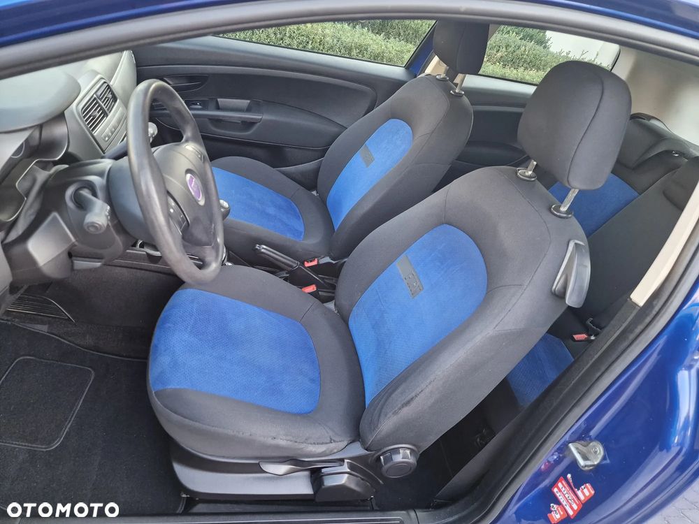 Fiat Punto 1.4 Easy S&S - 19