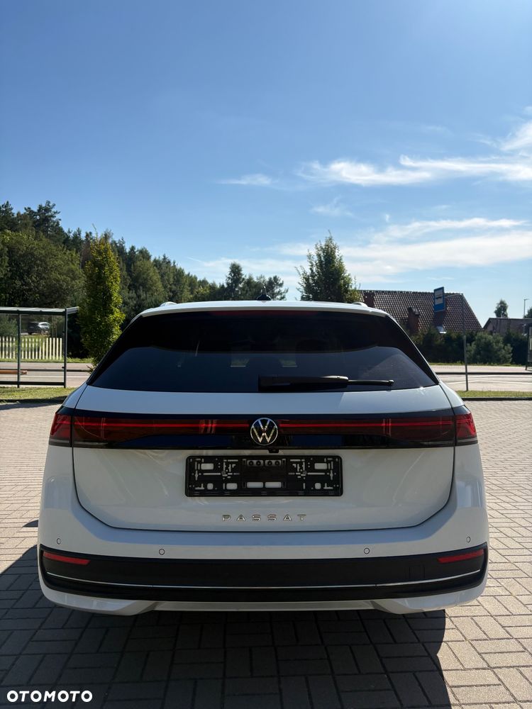 Volkswagen Passat - 6