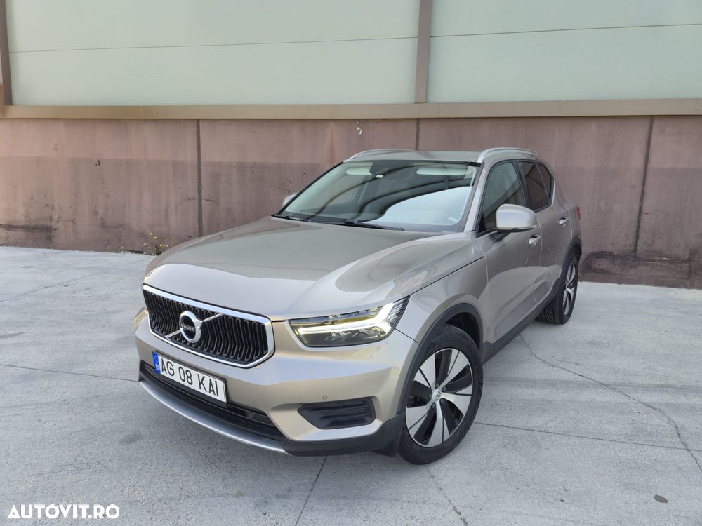 Volvo XC 40 D3 AWD Momentum - 1