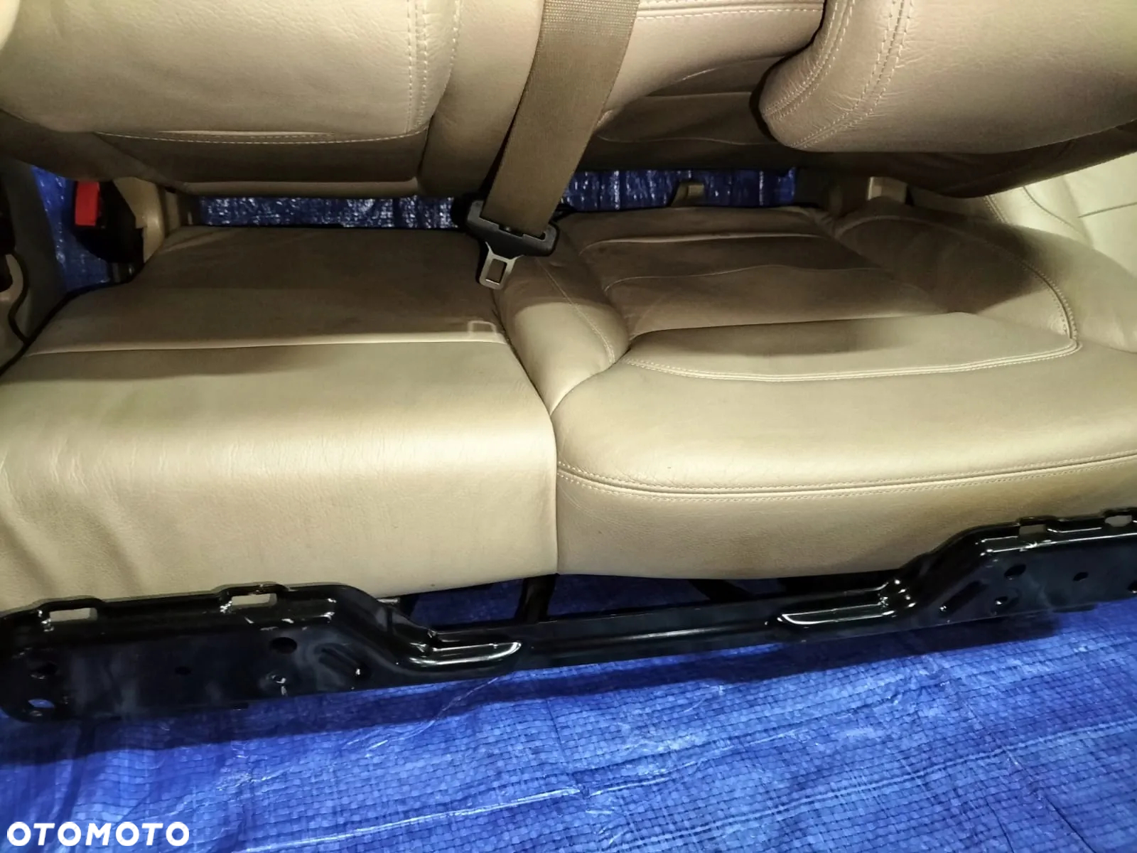 FOTEL LEWY PRAWY ELEKTRYCZNY FOTELE KANAP TYŁ 2 II RZĄD SKÓRA BEŻOWE KOMPLET MERCEDES GL X166 - 2