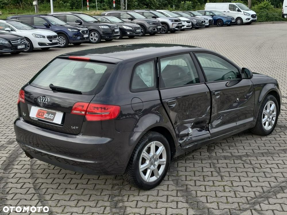 Audi A3 Sportback - 7