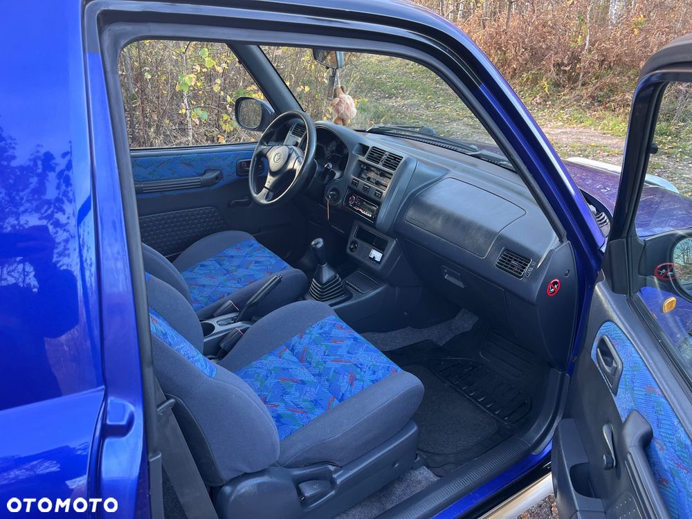 Toyota RAV4 2.0 Special - 11