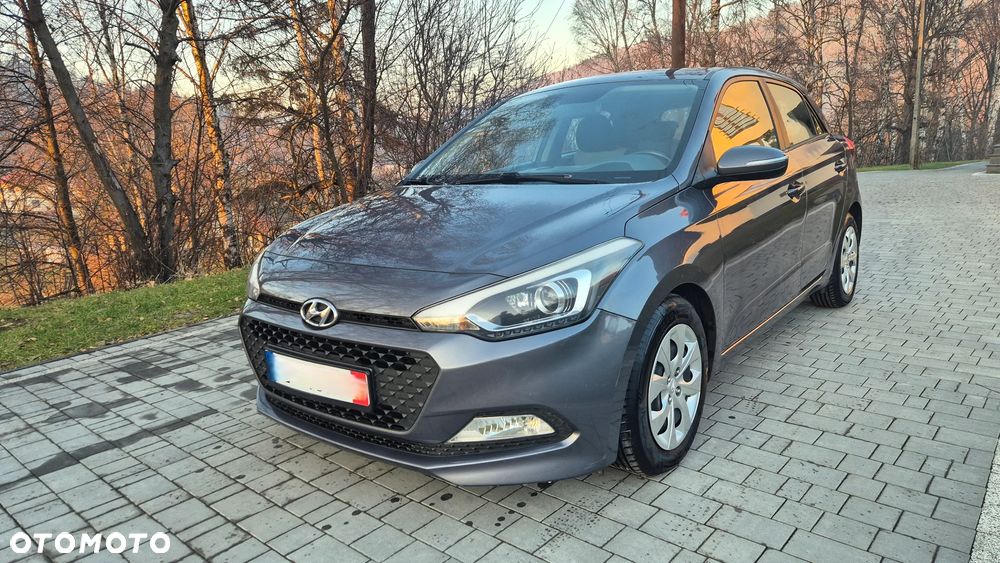 Hyundai i20 1.2 Intro Edition - 1