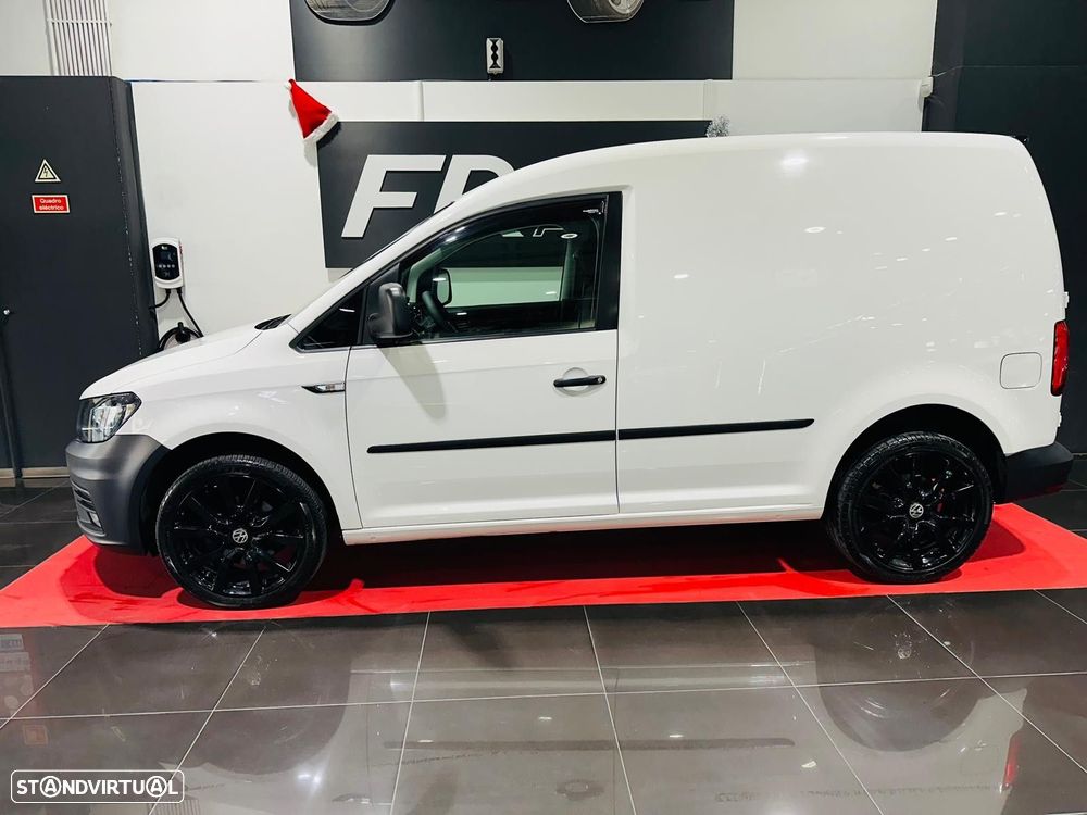 VW Caddy 2.0 TDI (5L) DSG - 13