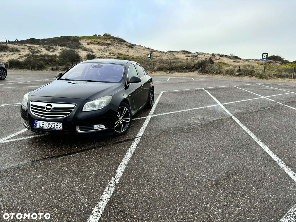 Opel Insignia 2.0 T Cosmo - 4