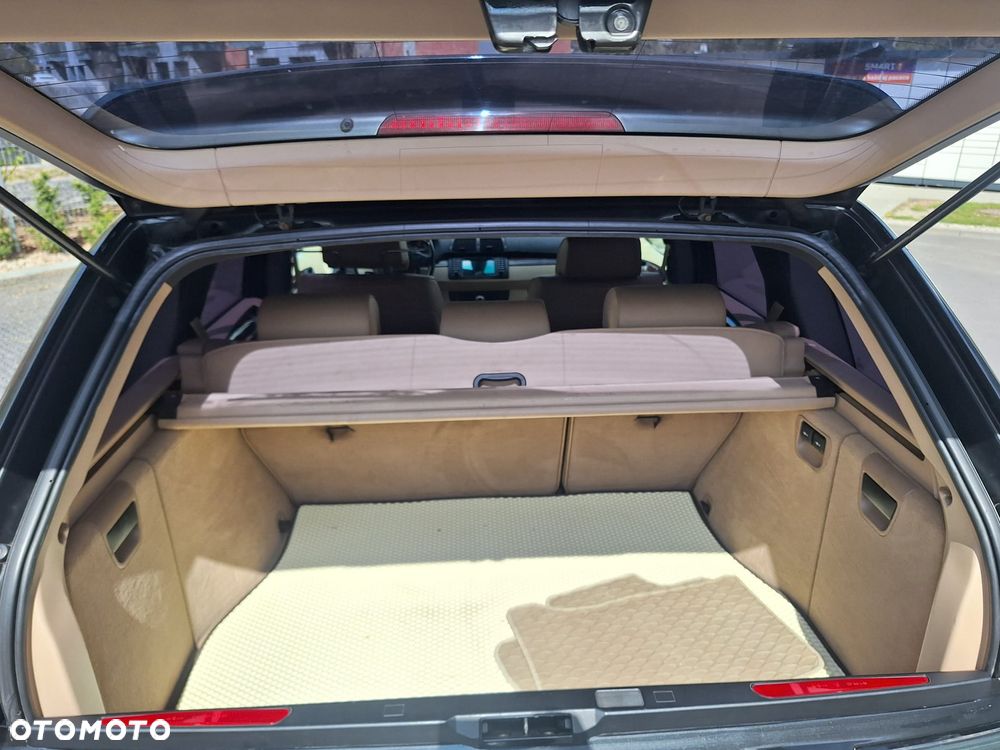 BMW X5 4.4i - 24