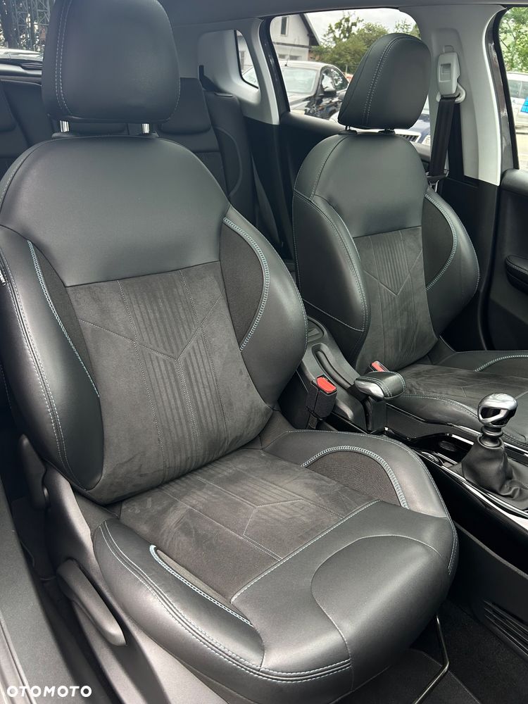 Peugeot 2008 1.6 BlueHDi Crossway S&S - 20