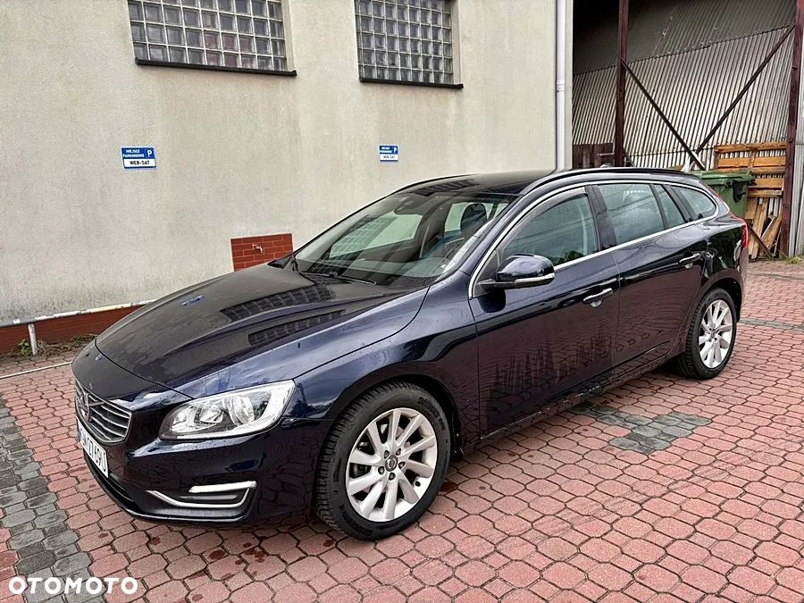 Volvo V60 D2 Drive-E Summum - 2