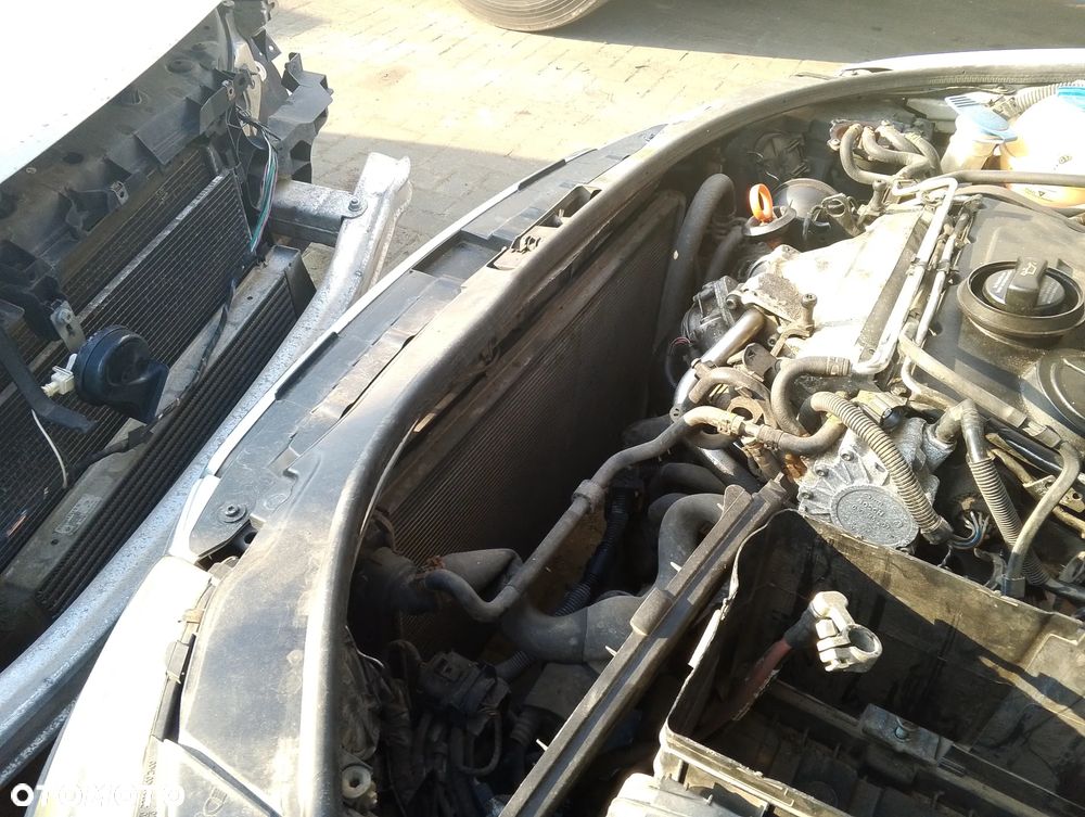 KOMPLETNY PRZÓD Audi A3 8P Przedlift 04-13r. lakier kolor LY7W srebrny. Europa MASKA LAMPA ZDERZAK BŁOTNIK GRILL ATRAPA PAS PRZEDNI WZMOCNIENIE CZOŁOWE CHŁODNICA HALOGEN do założenia bez malowania - 20