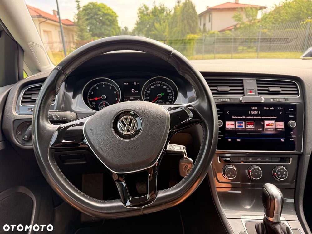 Volkswagen Golf 1.0 TSI BMT Trendline DSG - 9