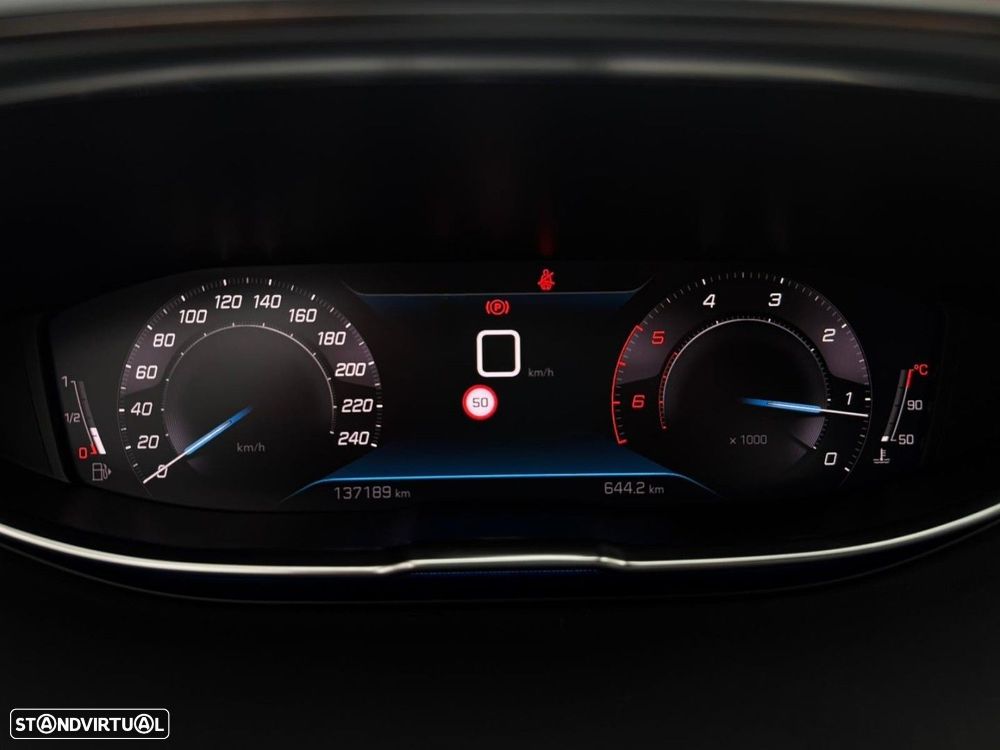 Peugeot 5008 1.5 BlueHDi Allure Pack - 44