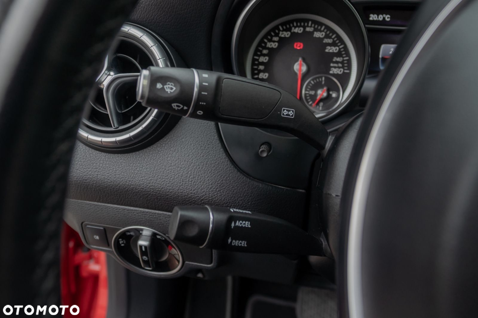 Mercedes-Benz CLA 250 4Matic 7G-DCT - 27