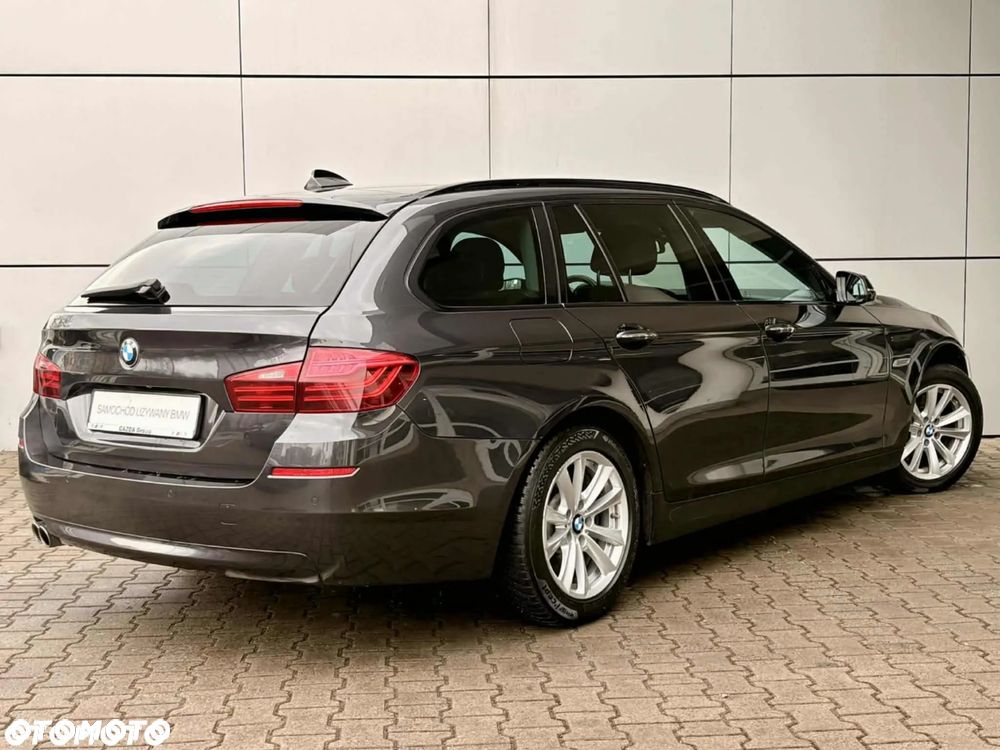 BMW Seria 5 525d xDrive - 3