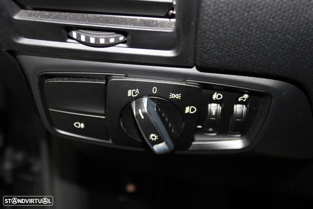 BMW i3 (60 Ah) - 15