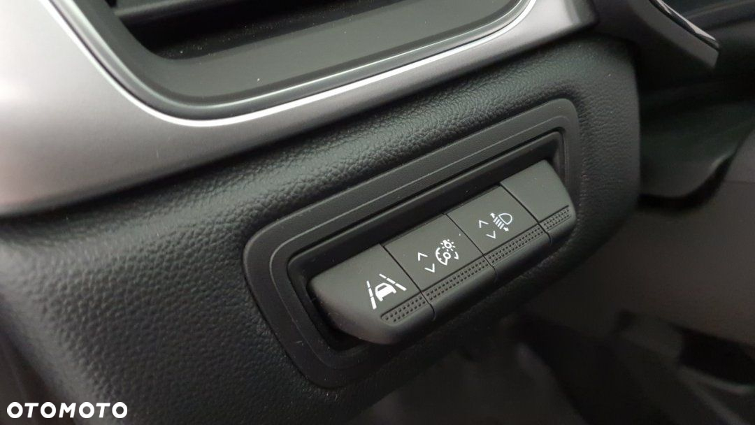 Renault Captur - 11