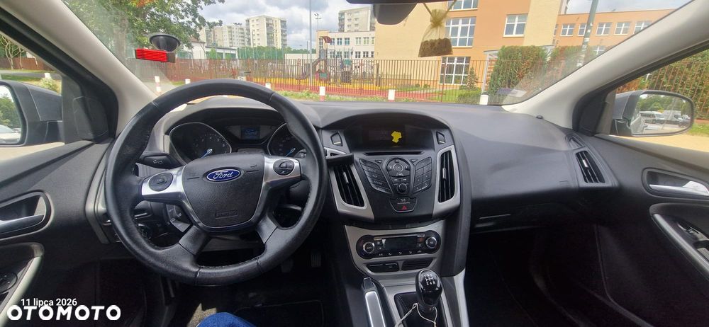 Ford Focus 1.6 Ambiente - 5