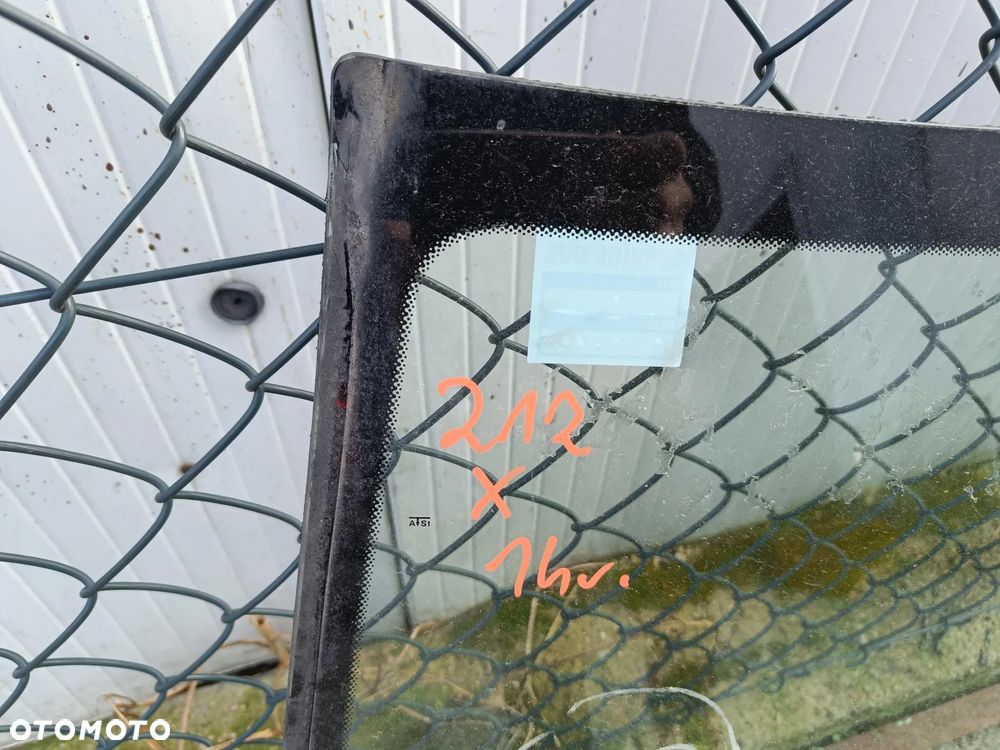 MERCEDES W212 SZYBA PRZEDNIA CZOŁOWA GRZANA KAMERA 2014r - 2