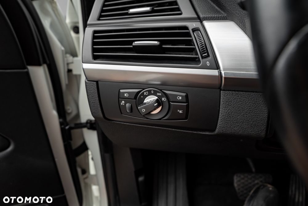 BMW X5 3.0d - 28