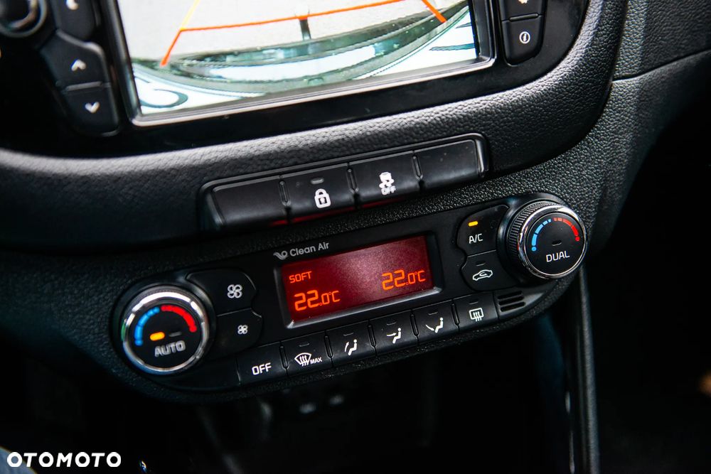 Kia Ceed 1.6 GDI Dream-Team Edition - 36