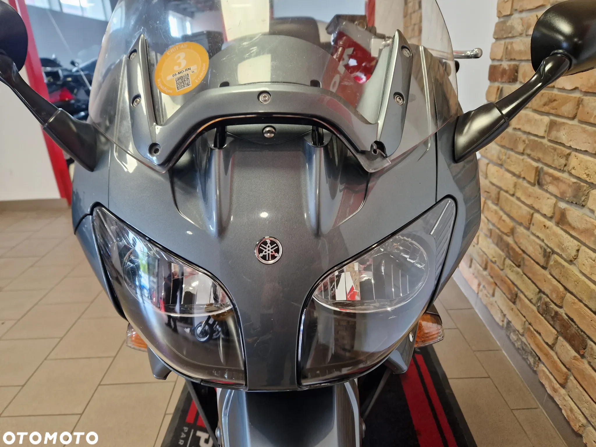Yamaha FJR - 20
