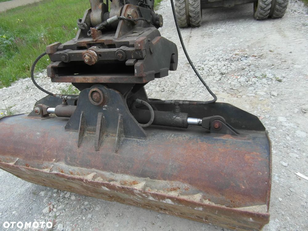Volvo EW 160 - 8