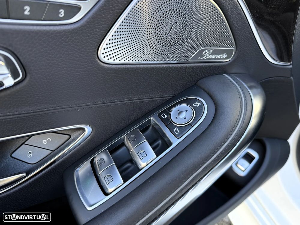 Mercedes-Benz S 560 4Matic 9G-TRONIC - 38