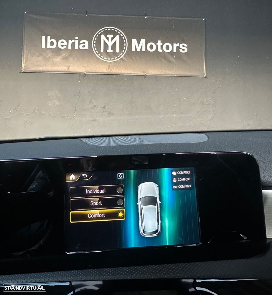 Mercedes-Benz A 200 AMG Line - 25