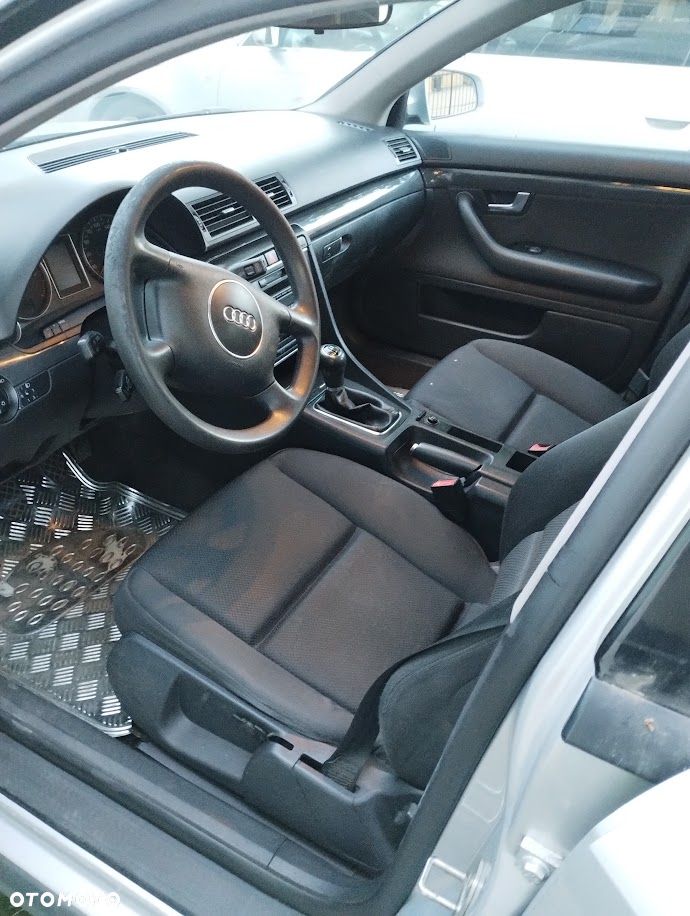 Audi A4 Avant 1.9 TDI - 12