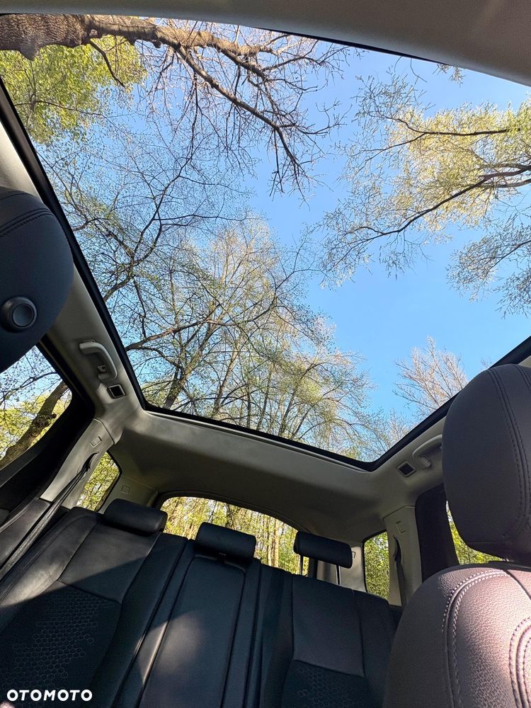 Land Rover Discovery Sport 2.0 Si4 HSE Luxury - 11