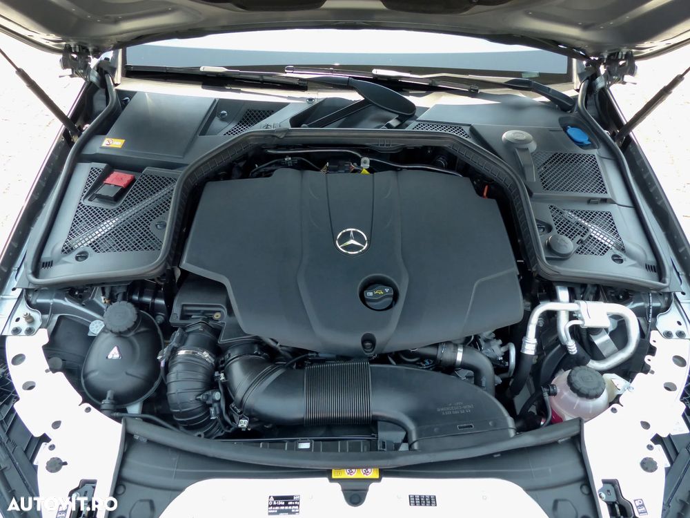 Mercedes-Benz C 220 CDI DPF (BlueEFFICIENCY) 7G-TRONIC Avantgarde - 7
