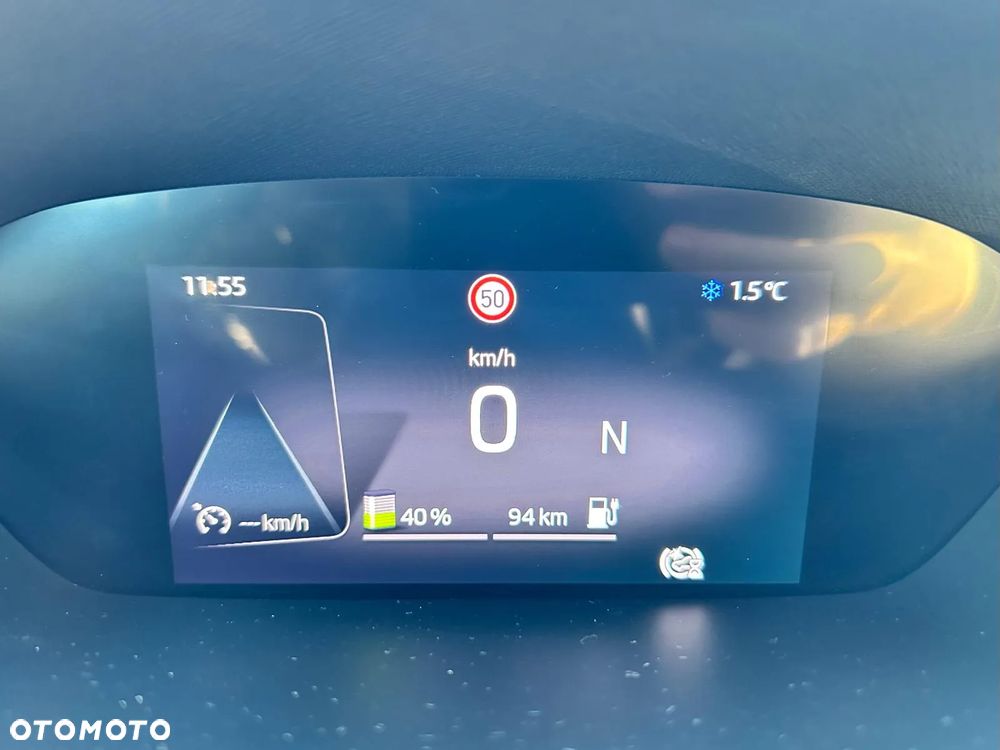 Skoda Enyaq 60 62kWh Founders - 32