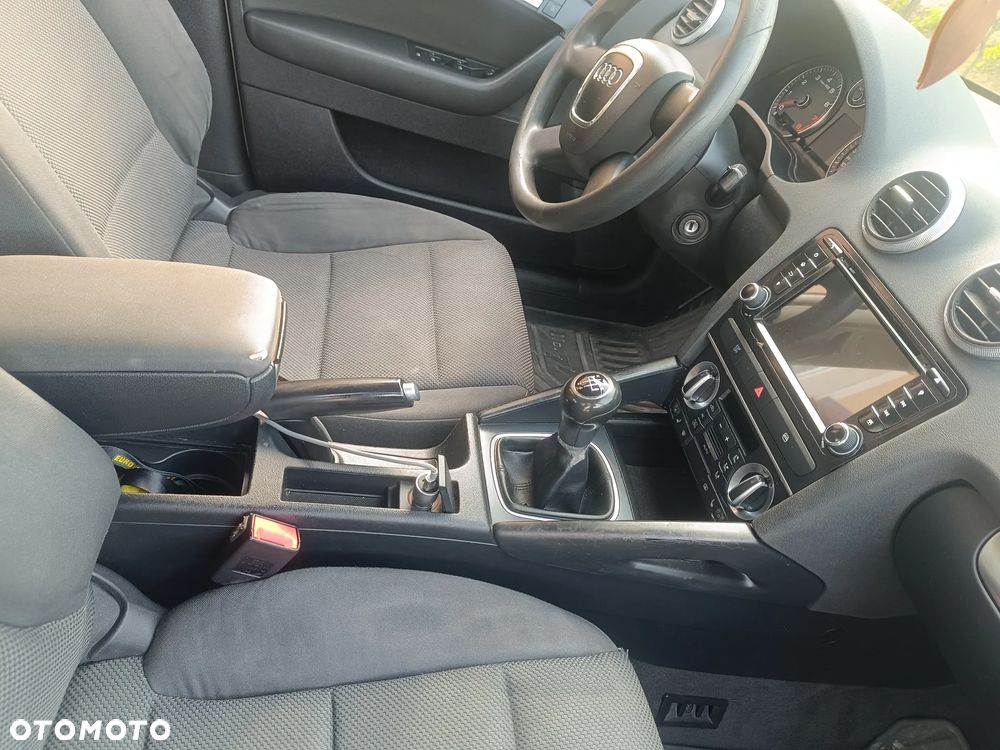 Audi A3 Sportback - 17