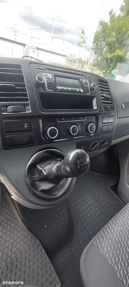 Volkswagen Transporter - 7