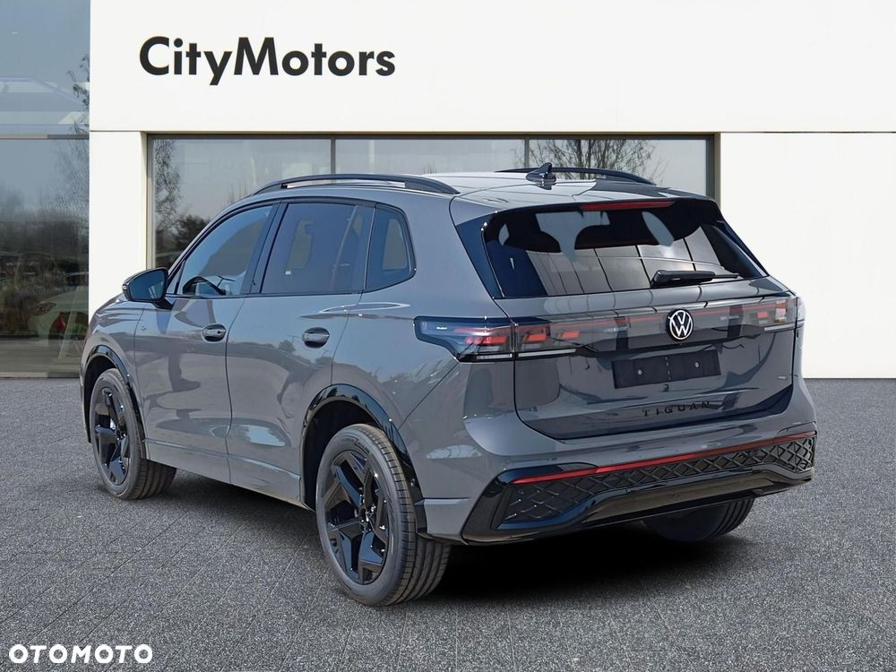 Volkswagen Tiguan - 5