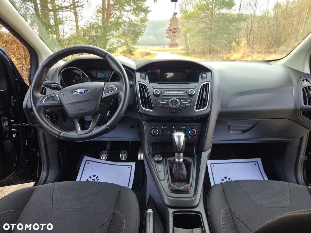 Ford Focus 1.0 EcoBoost ST-Line Red ASS - 16