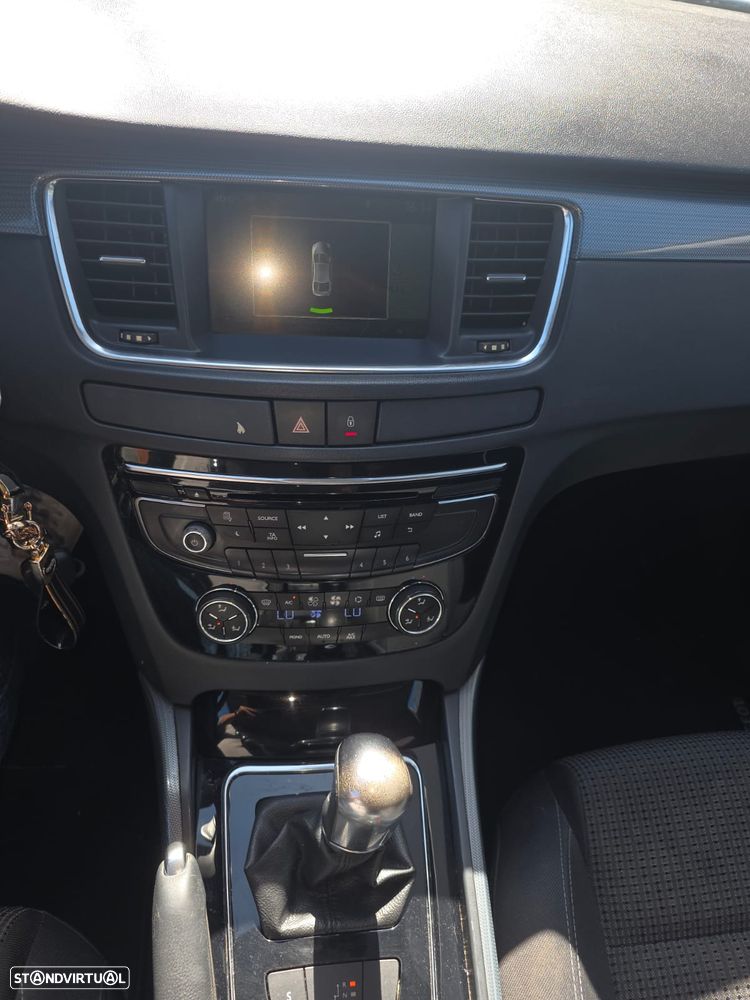 Peugeot 508 SW 1.6 e-HDi Allure 2-Tronic - 22