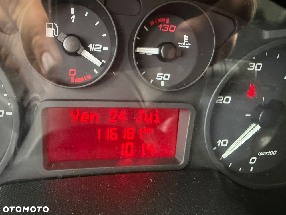 Iveco DAILY _ Tylko 116.000km ! _ 2018 Rok _ L3H2 _ 7 Osobowy - 14